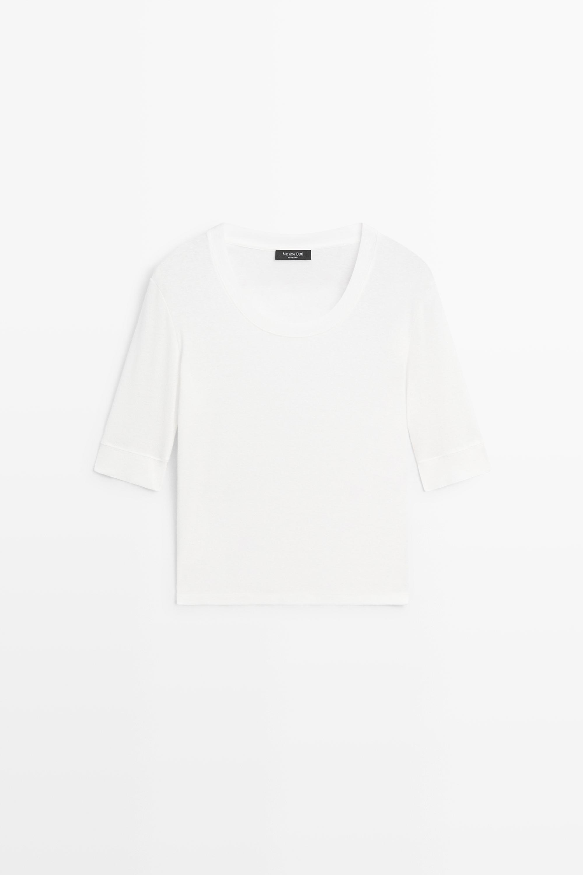100% cotton scoop neck T-shirt